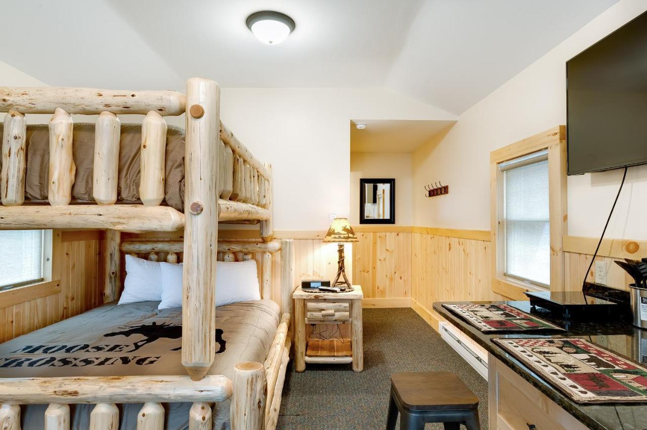 Cobble Mountain Lodge เลคแพลซิด ภายนอก รูปภาพ