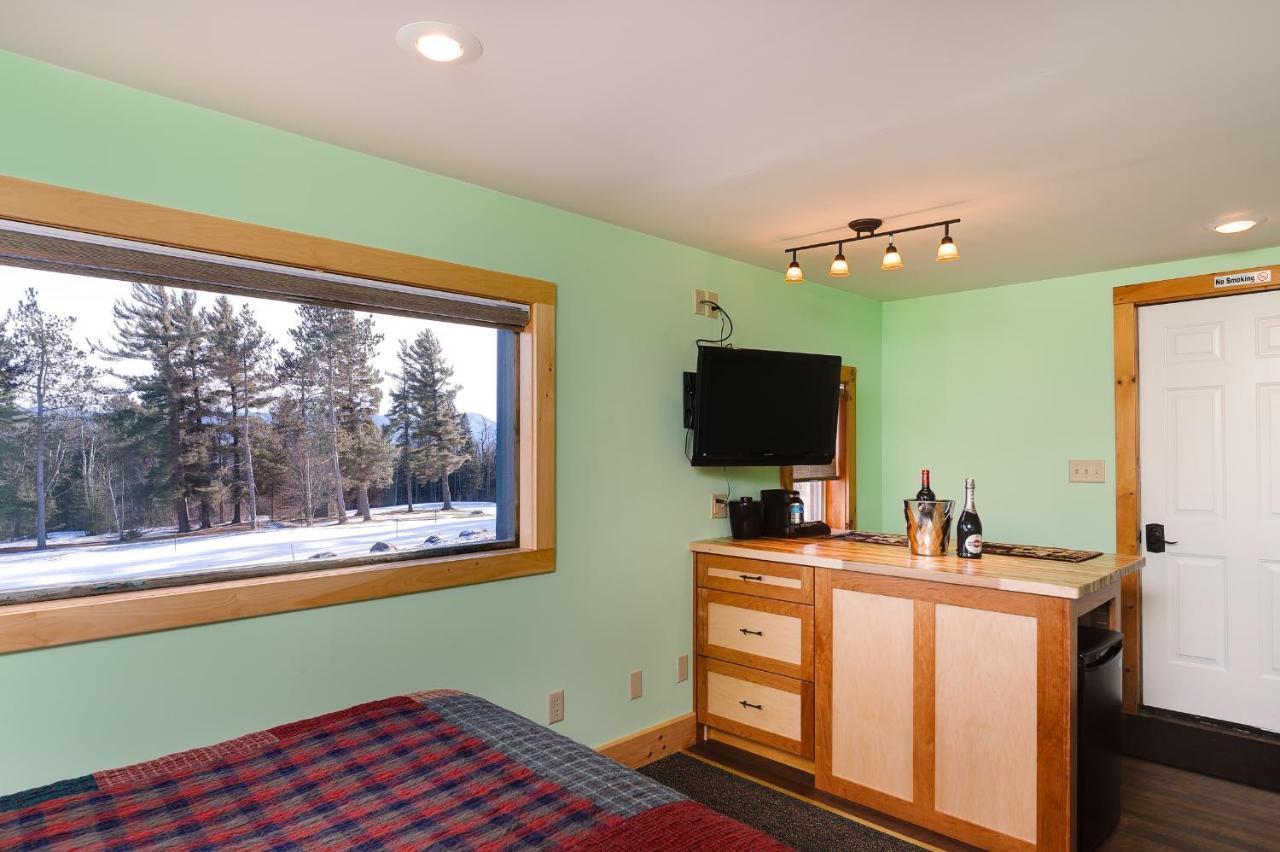 Cobble Mountain Lodge เลคแพลซิด ภายนอก รูปภาพ