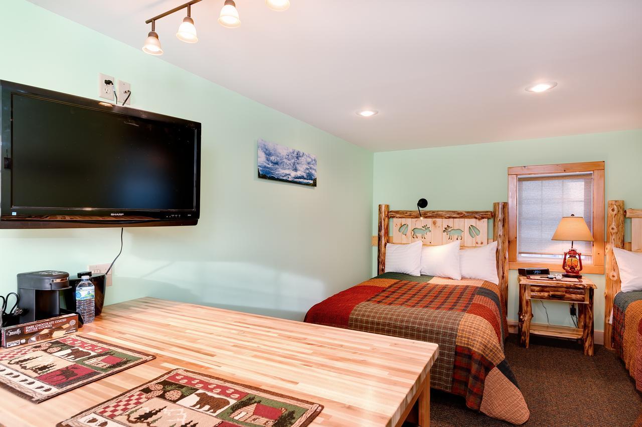 Cobble Mountain Lodge เลคแพลซิด ภายนอก รูปภาพ