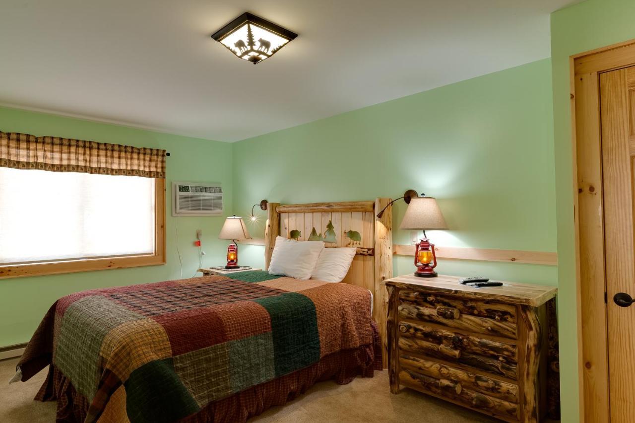 Cobble Mountain Lodge เลคแพลซิด ภายนอก รูปภาพ
