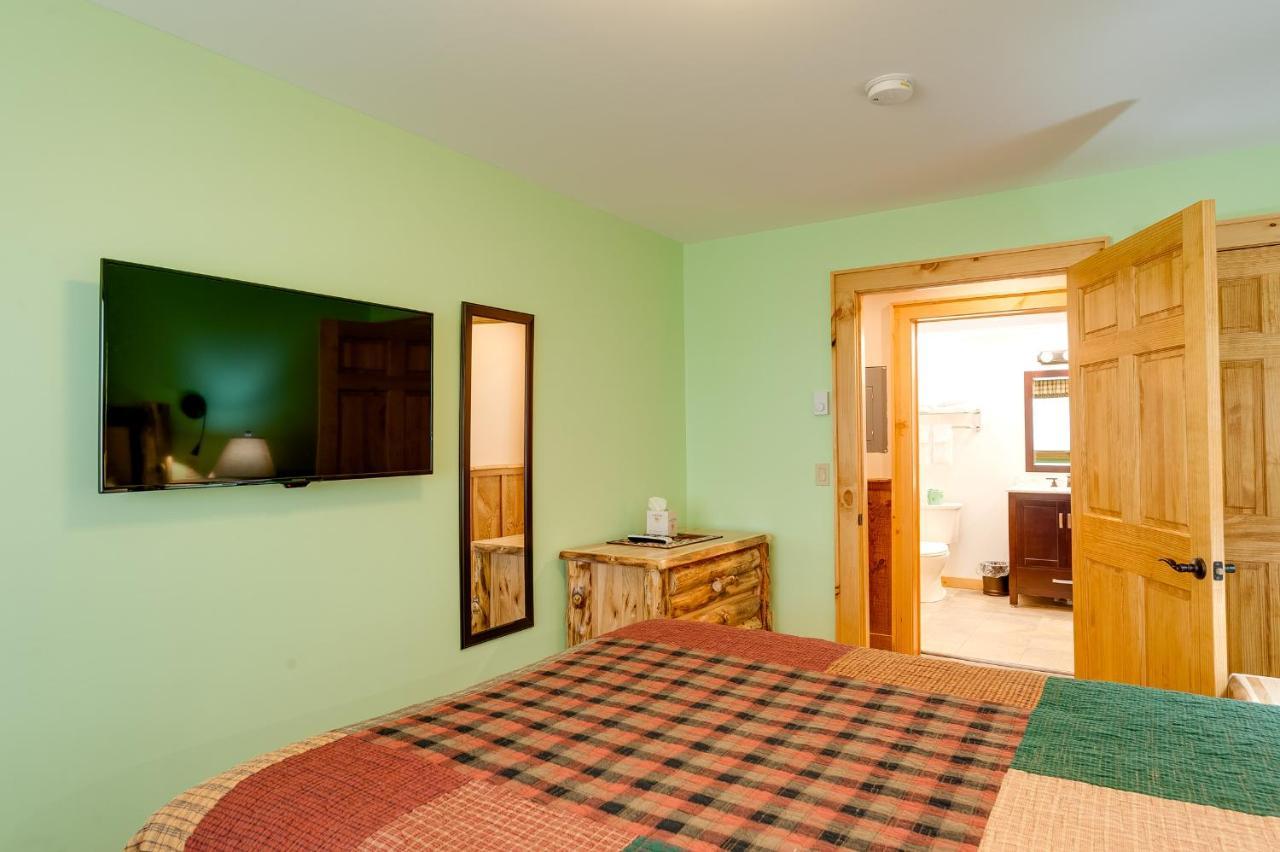 Cobble Mountain Lodge เลคแพลซิด ภายนอก รูปภาพ